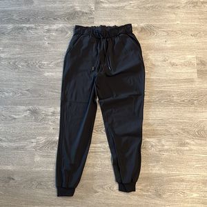 Lululemon black trousers size 8 worn twice